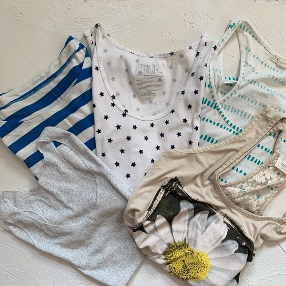 Forever 21 Tops - Size Large Tops 5 Item Bundle Lot